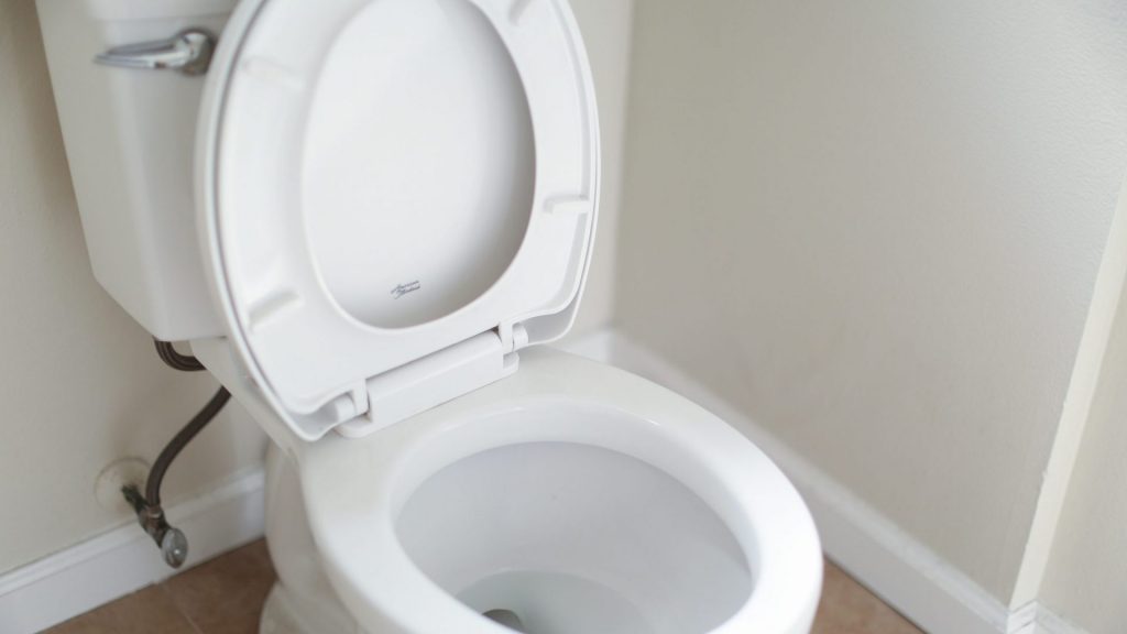 3 raisons pour lesquelles votre toilette est lente à se remplir