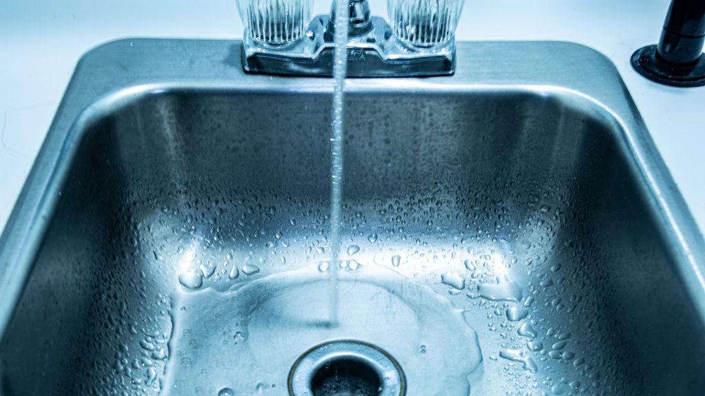 Pouvez-vous atteindre une consommation d'eau nette zéro avec la plomberie de votre maison ?